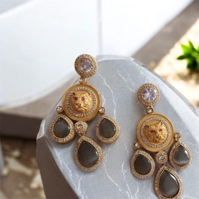 Premium JAG Danglers