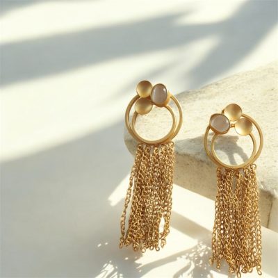 Trio Studs Chain Dangler