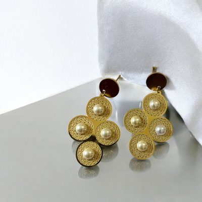 Quadruple Circle with Pearl Dangler